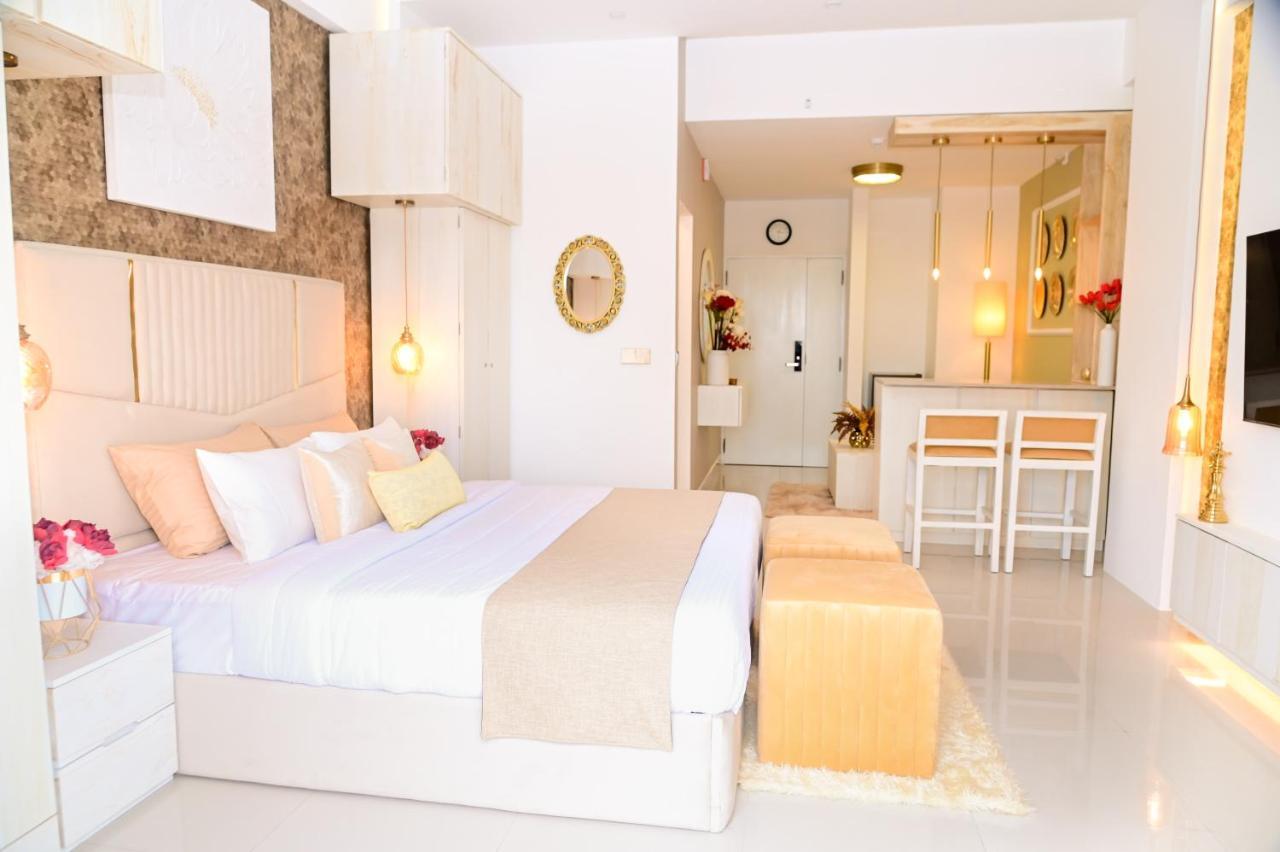 נגומבו Ocean Breeze - Udaya Luxury Apartments מראה חיצוני תמונה