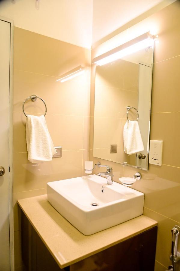 נגומבו Ocean Breeze - Udaya Luxury Apartments מראה חיצוני תמונה