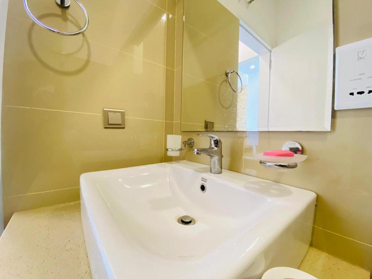 נגומבו Ocean Breeze - Udaya Luxury Apartments מראה חיצוני תמונה