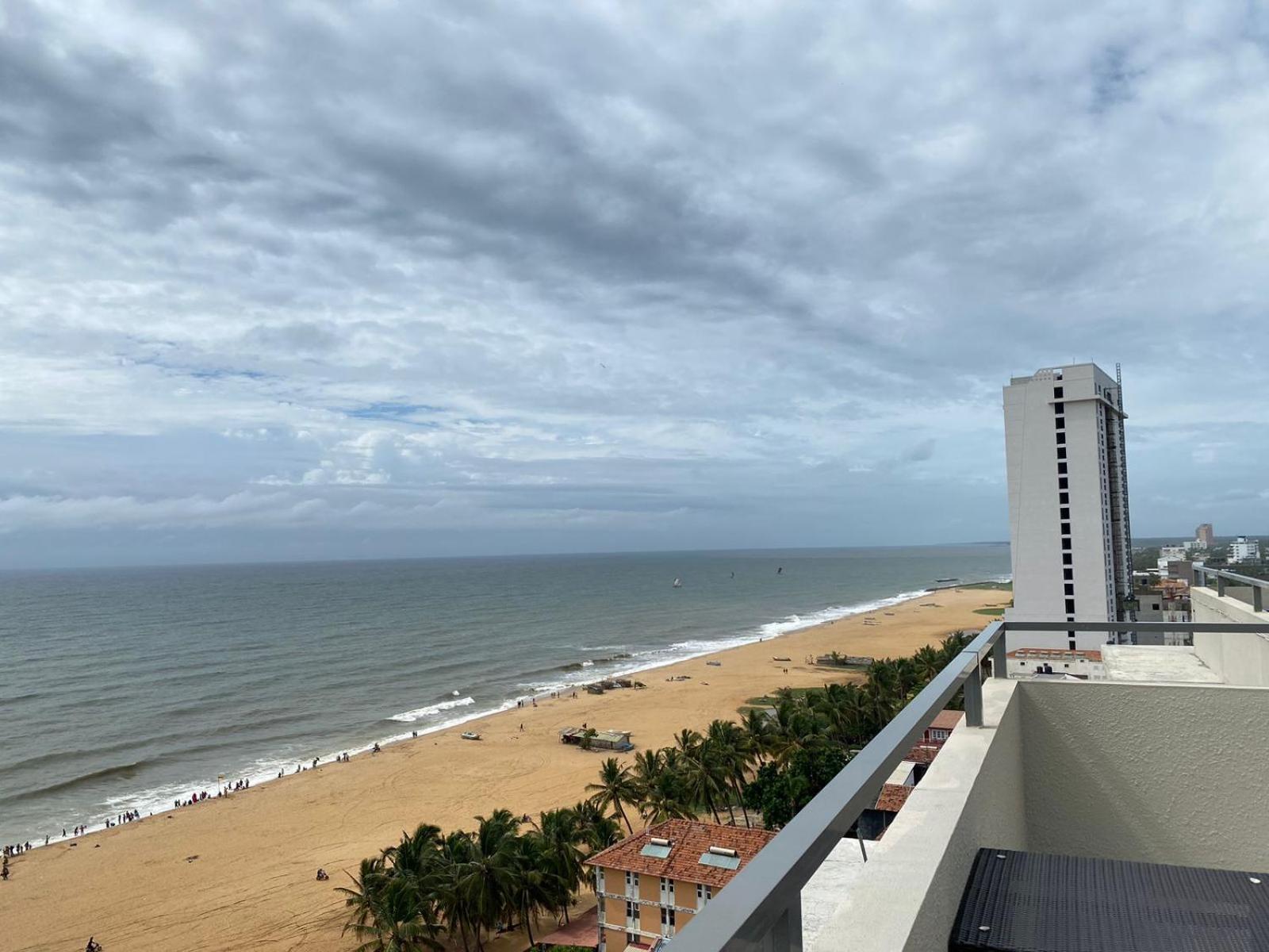 נגומבו Ocean Breeze - Udaya Luxury Apartments מראה חיצוני תמונה